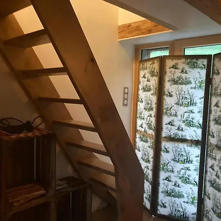 Hébergement de vacances Maison Conviviale à Avec Sauna