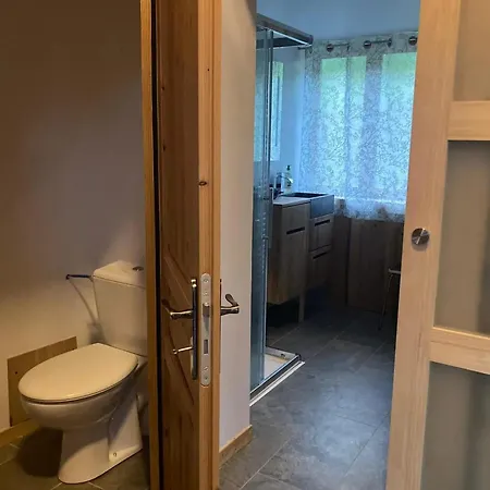 Maison Conviviale à Avec Sauna