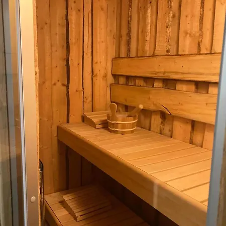 Maison Conviviale à Avec Sauna Hébergement de vacances *