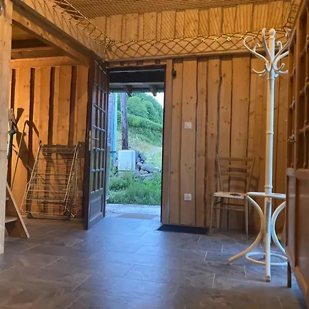 Maison Conviviale à Avec Sauna