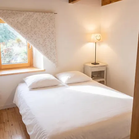 Maison Conviviale à Avec Sauna Casa de Férias
